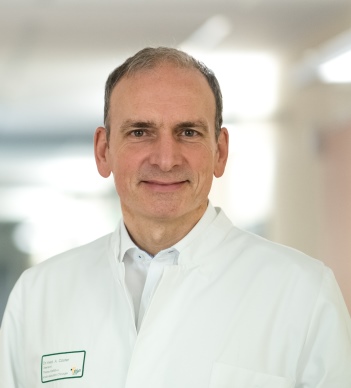 Dr. med. Andreas Cöster Komm. Direktor der Klinik für Gefäß- und endovaskuläre Chirurgie