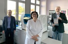 Prof. Dr. Axel Hamprecht (Klinikum Oldenburg), Dr. Regina Prenzel (Pius-Hospital) und Dr. Eduard Petershofen (DRK-Blutspendedienst)